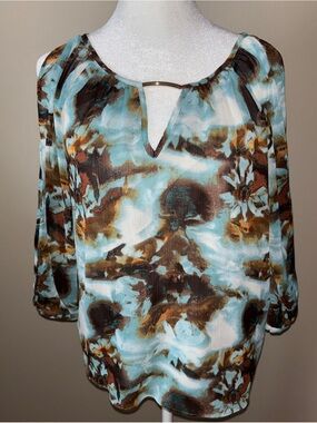 BRANNAN Watercolor Floral Keyhole Blouse in Teal & Brown